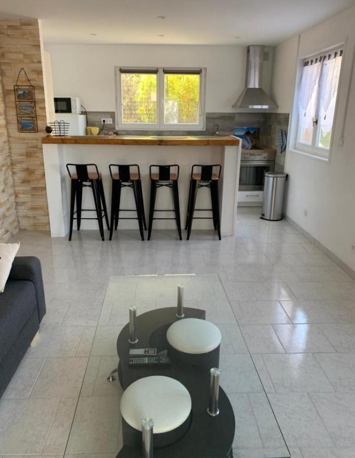 Rez De Villa Avec Place De Parking Et Vue Mer. La Ciotat Exteriör bild